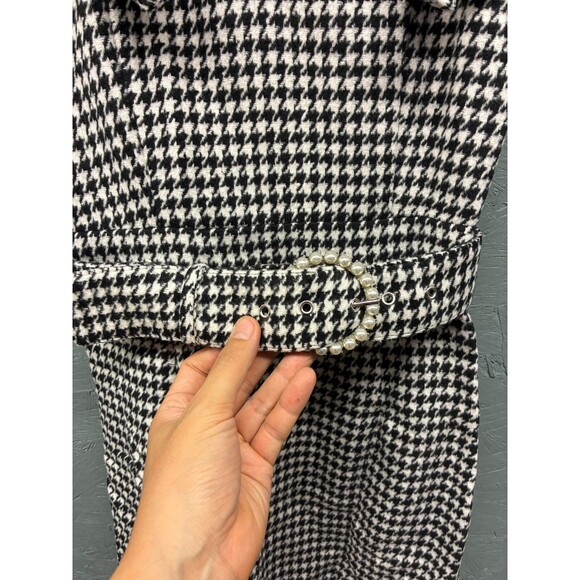 Ank Rouge‎ Women’s Houndstooth Ruffle Mini Dress Size M Black White Bow Belted - Picture 3 of 10